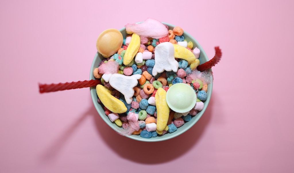 Las comidas que le hacen daño a tu hijo con TDAH